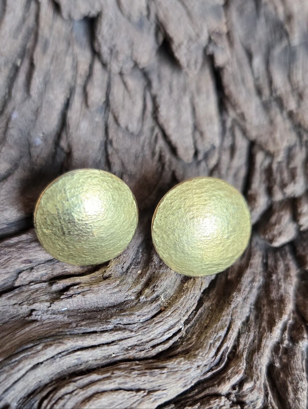 Vintage 18K Yellow Gold Brushed Dome Button Stud Earrings 1/2" Signed